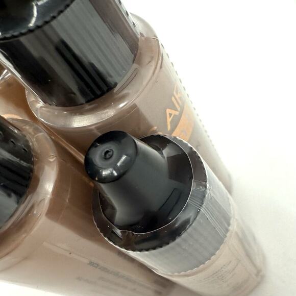 (4) LUMINESS Silk Airbrush Silk Foundation N-Warm 4 Shades 50, 60, 70, 80 + Love - Picture 9 of 14